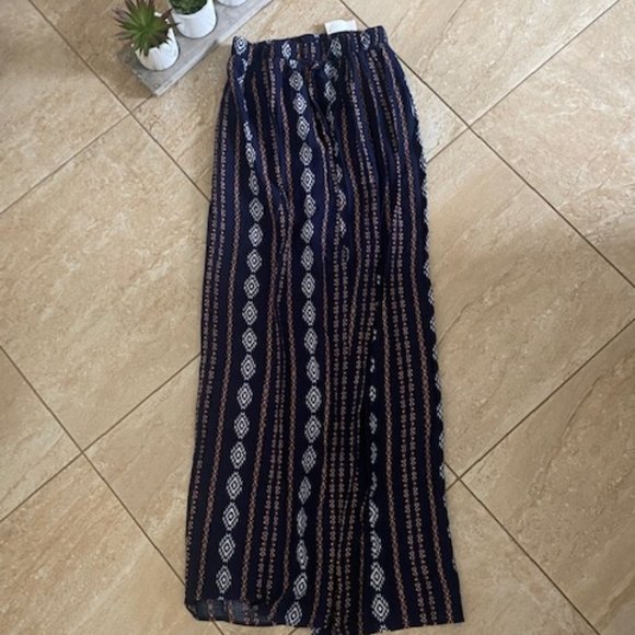 FOXY LADY Dresses & Skirts - SKIRT /SHORT SUMMER SKIRT SIZE X SMALL